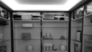 只會(huì)叫你開(kāi)專(zhuān)賣(mài)店，而且多數(shù)以家電模式銷(xiāo)售，且模式不成熟。